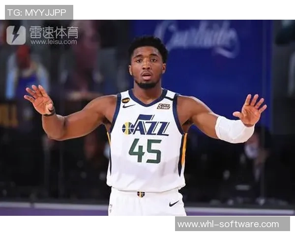 多诺万米切尔引领球队崛起展现超凡篮球才华与领导力 多诺万米切尔引领球队崛起展现超凡篮球才华与领导力