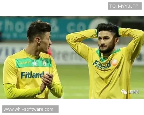 福图纳与格拉夫的精彩对决揭示了足球战术的魅力与球队实力的较量 福图纳与格拉夫的精彩对决揭示了足球战术的魅力与球队实力的较量