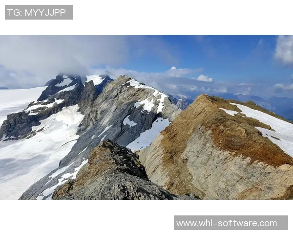 刘娜独家分享攀岩技巧与心得助你轻松征服高峰挑战自我极限